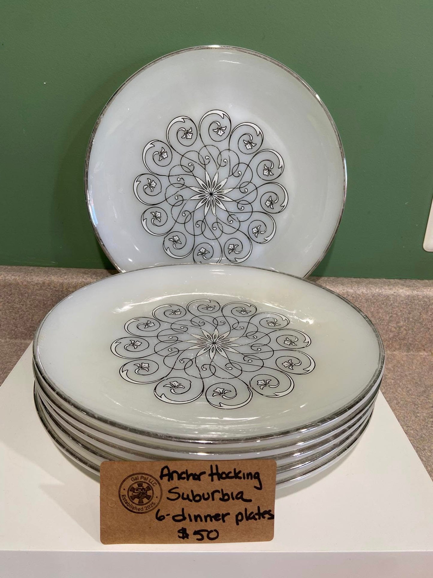 ANCHOR HOCKING SUBURBIA SET OF 6 DINNER PLATES