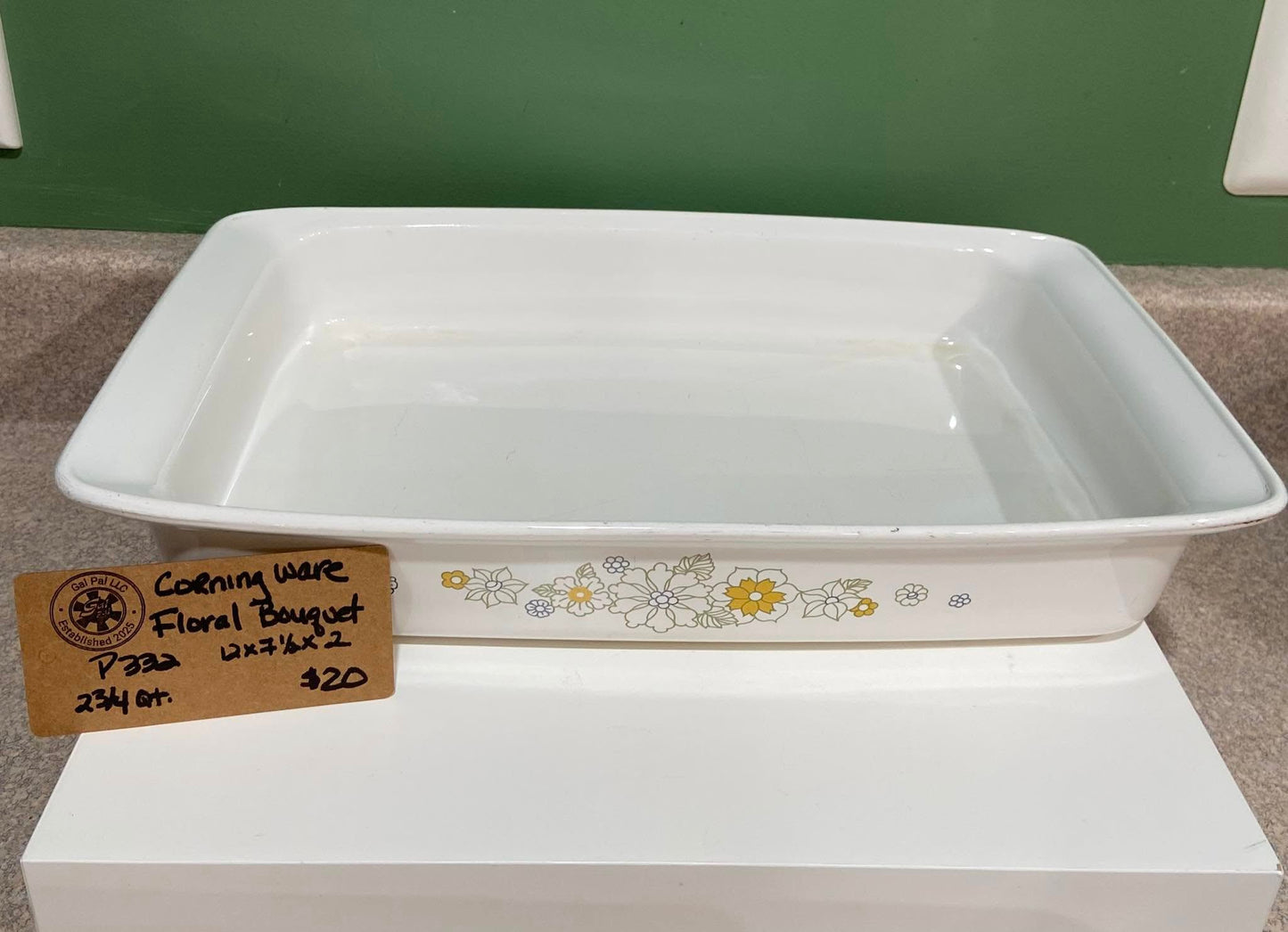 CORNINGWARE FLORAL BOUQUET 12X7.5X2 P-332 2 3/4 QT