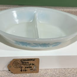 GLASBAKE BLUE THISTLE J2352 DIVIDED DISH