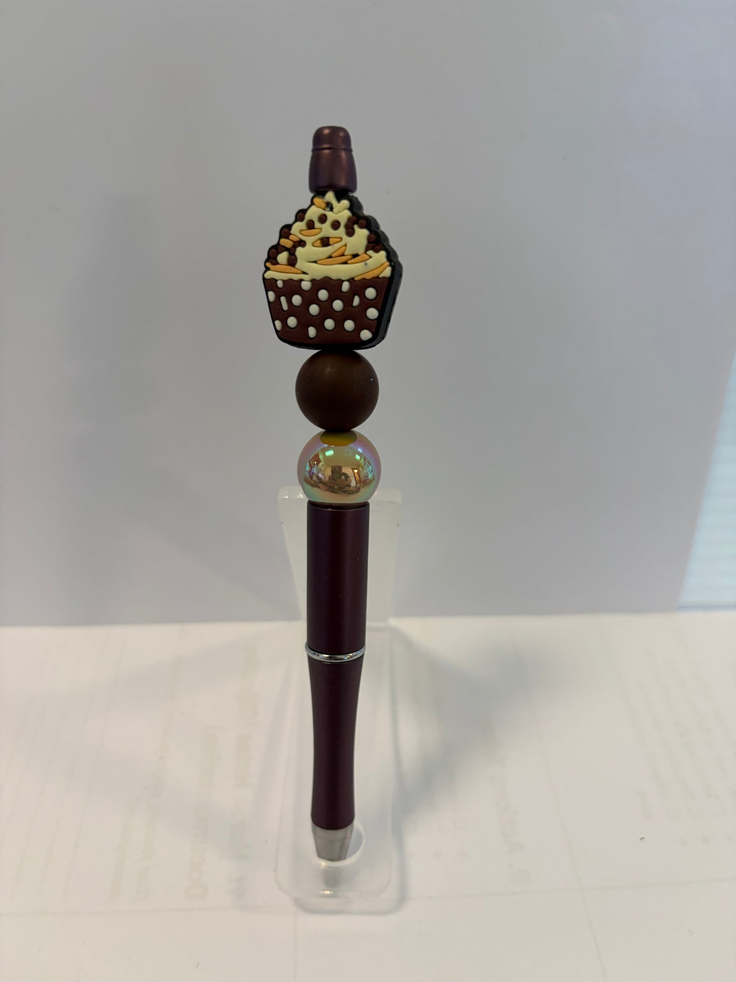 Brown Cupcake with shimmer bead
