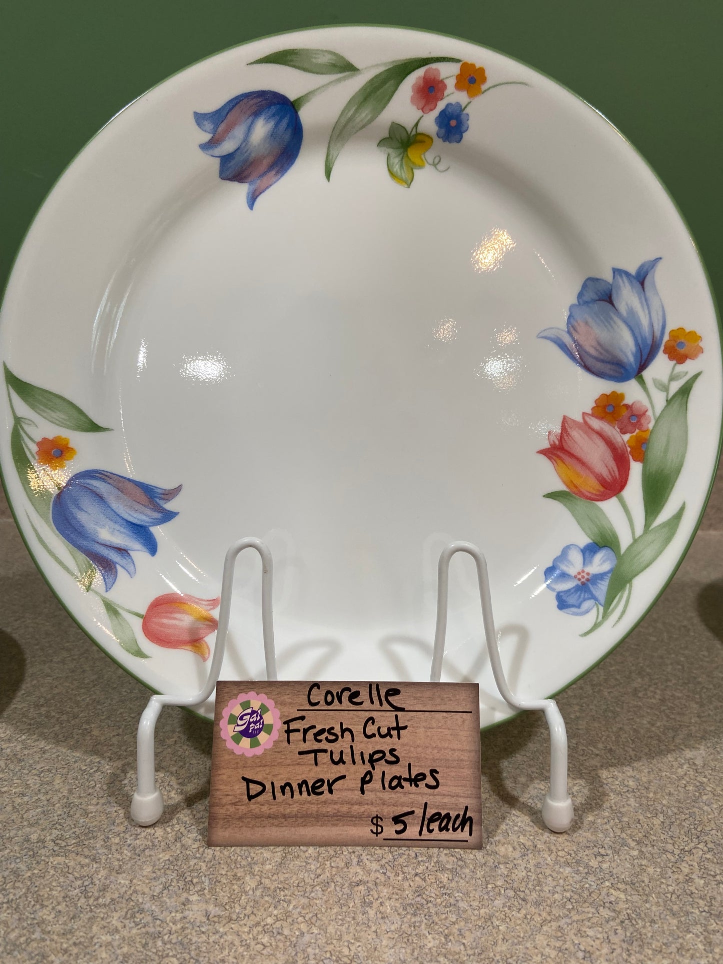 CORELLE FRESH CUT TULIPS DINNER PLATE