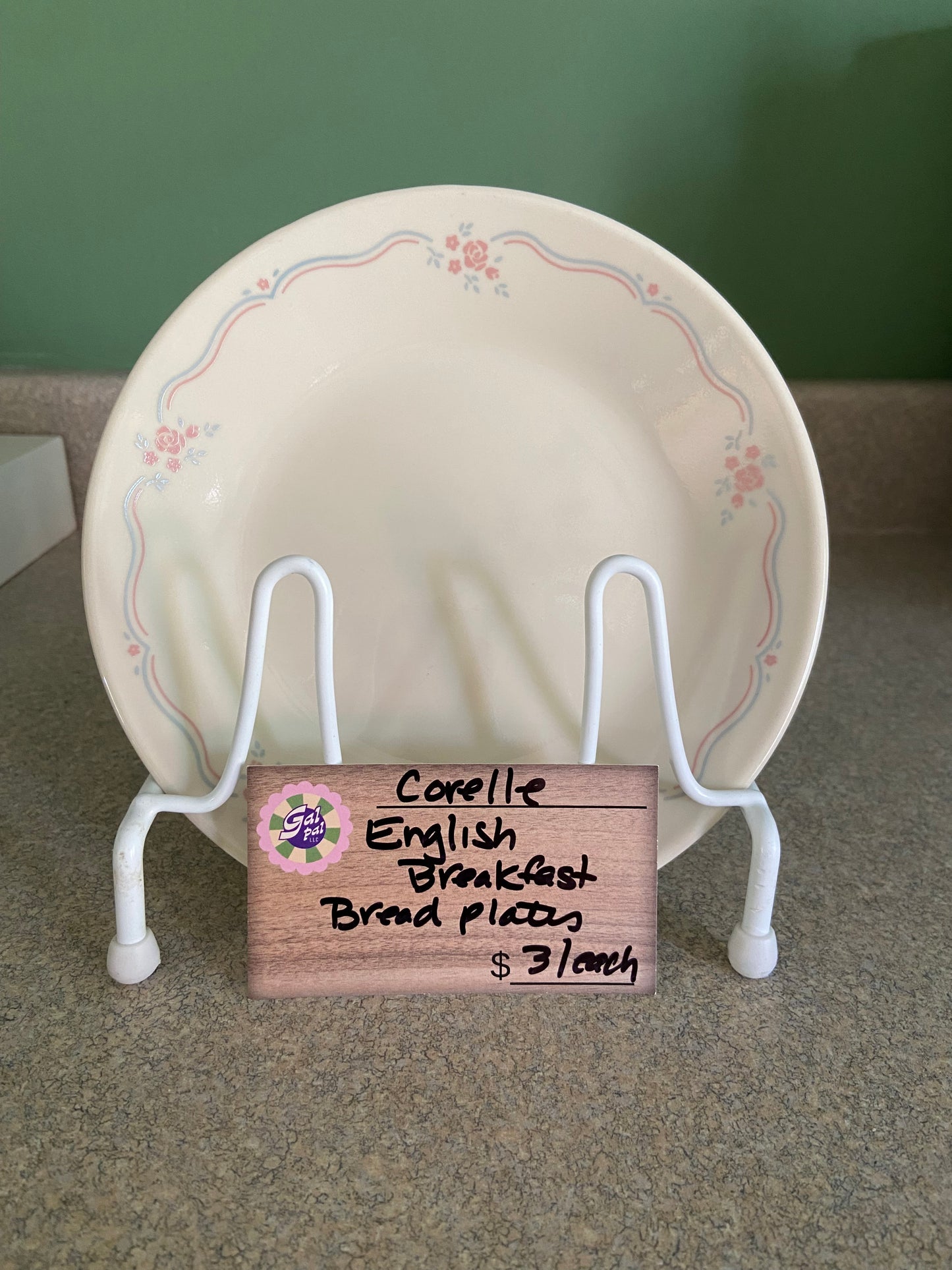CORELLE ENGLISH BREAKFAST BREAD PLATES