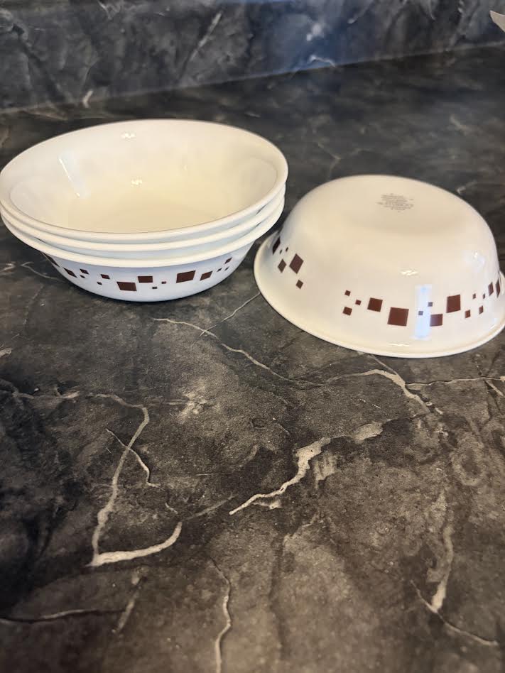CORELLE GEOMETRIC CEREAL BOWL