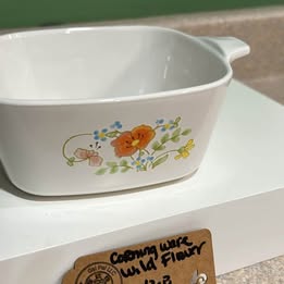 CORNINGWARE WILDFLOWER CASSEROLE P 43 B (NO LID)