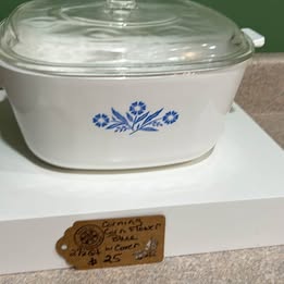 CORNINGWARE CORN FLOWER BLUE CASSEROLE WITH COVER