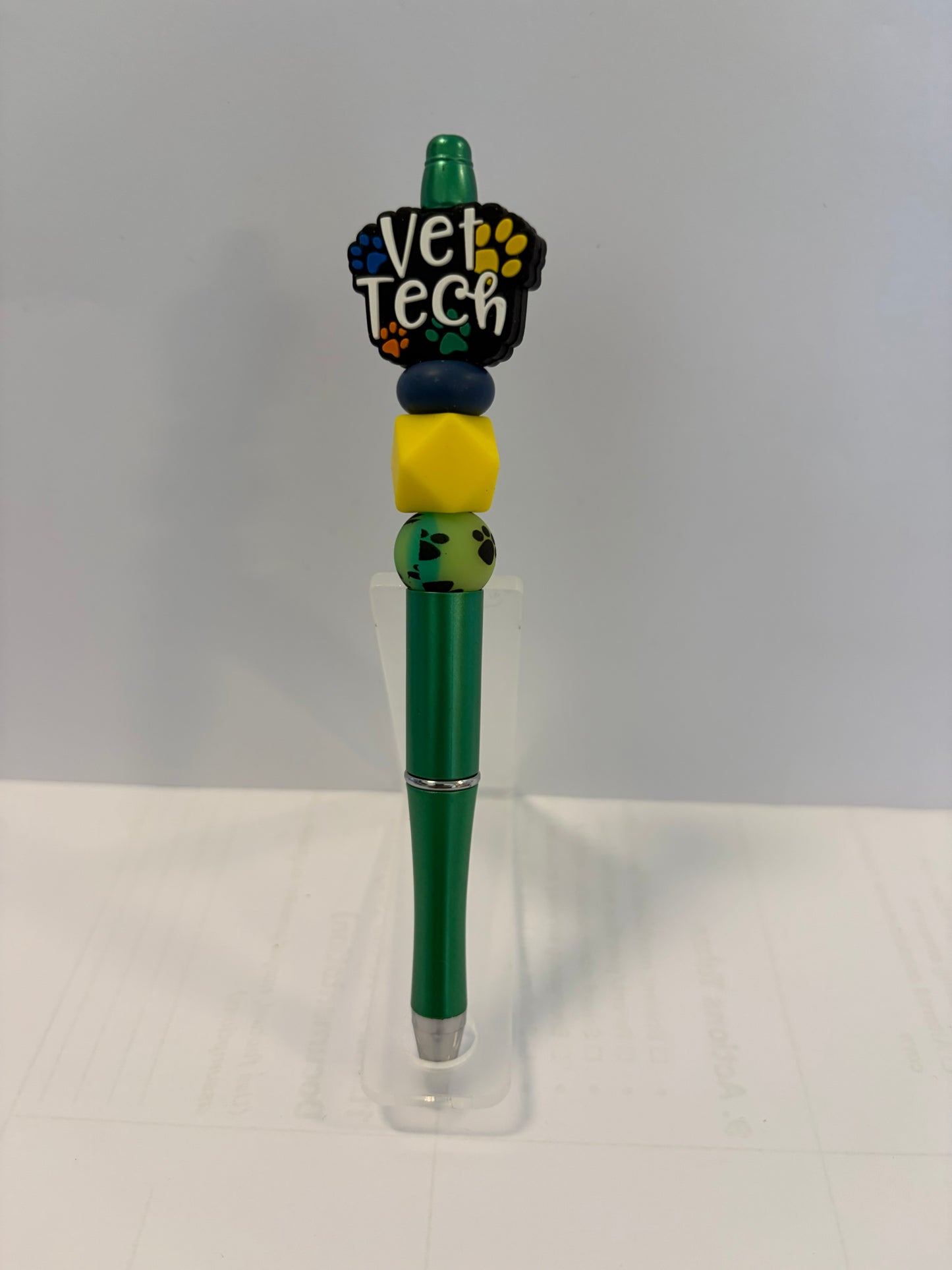 Vet Tech Green and Yellow Bead
