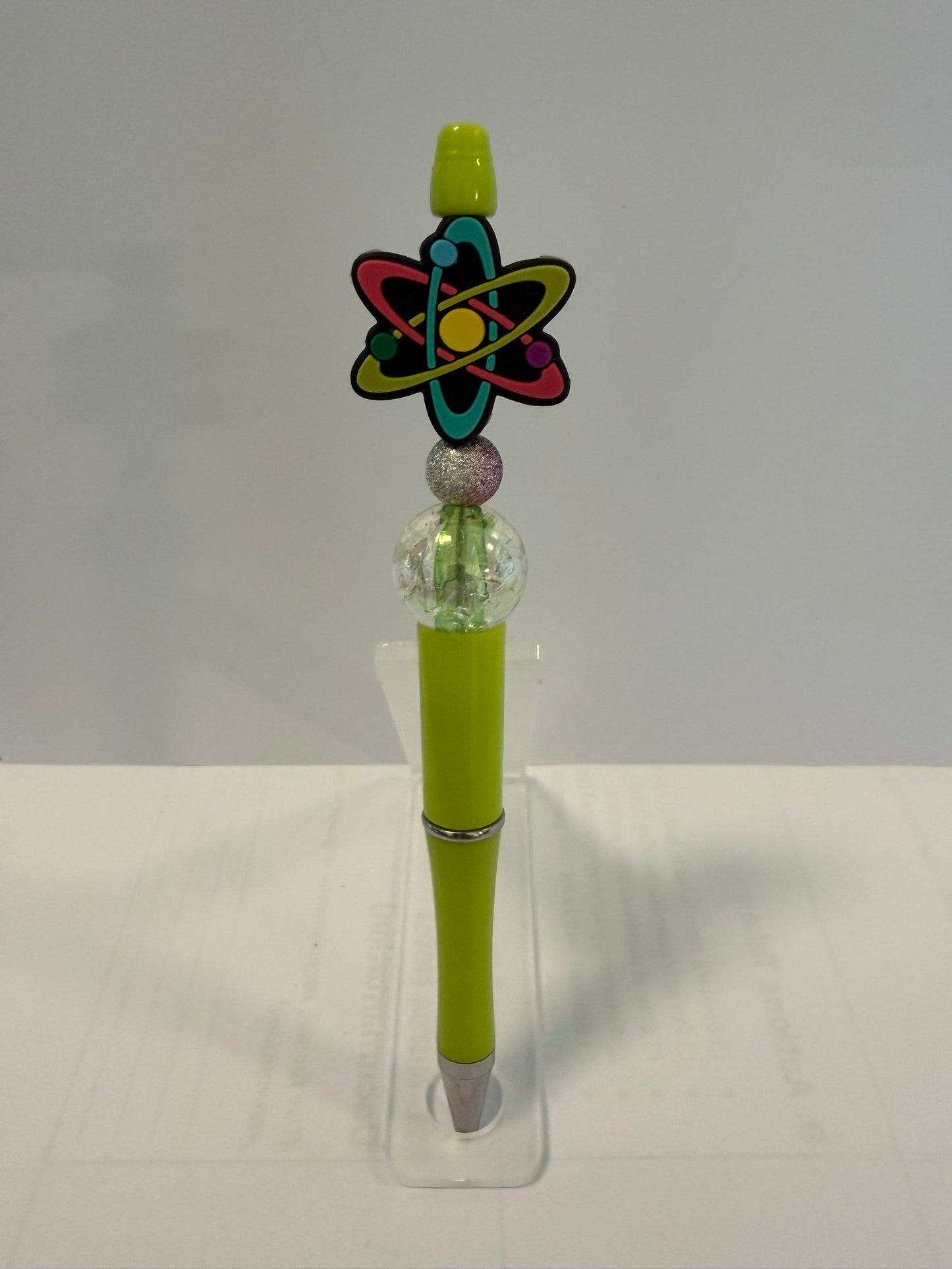 Atom