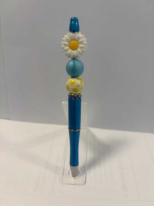 Daisy with Flower Bead