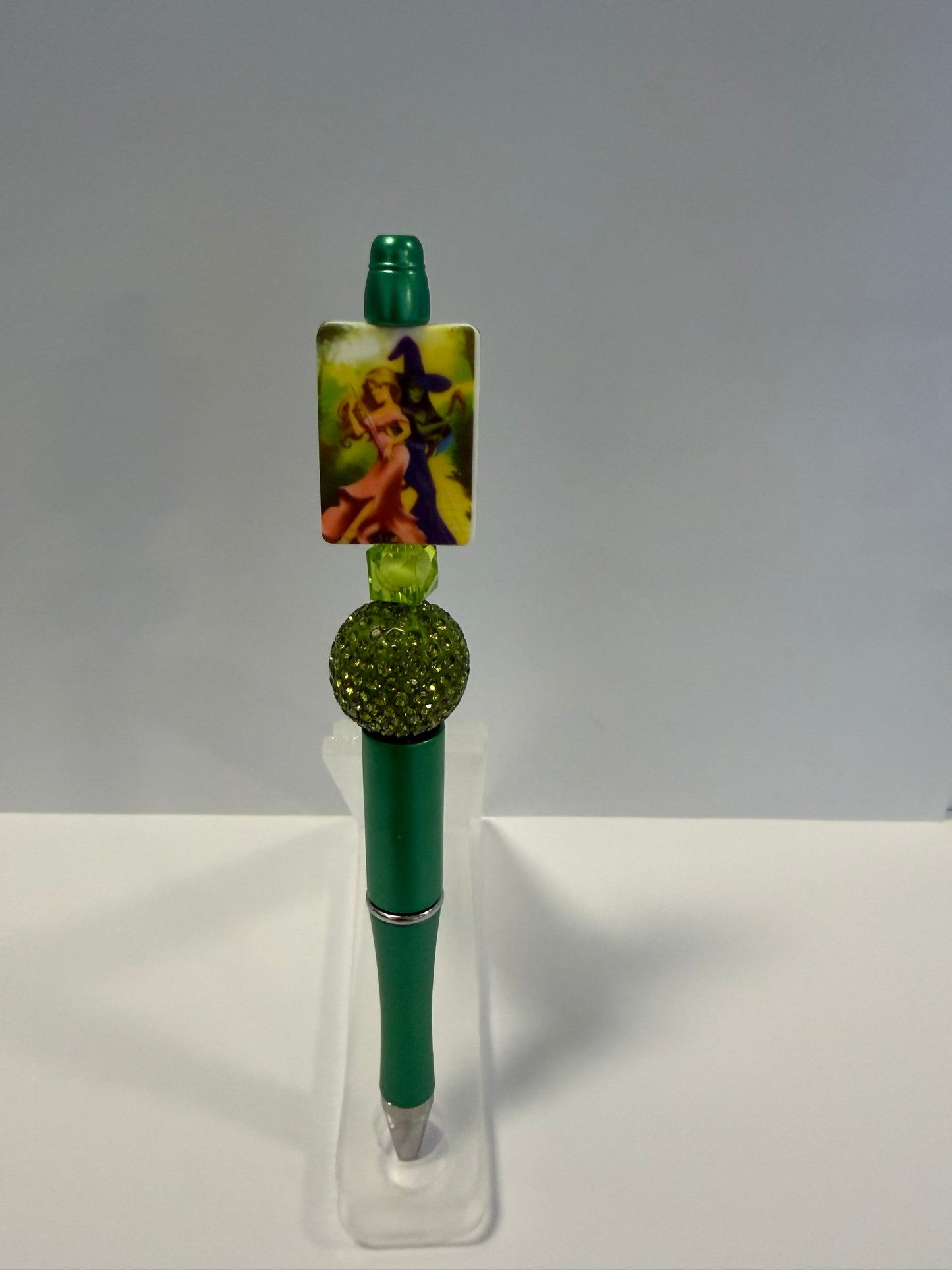 Green Elphaba and Glinda
