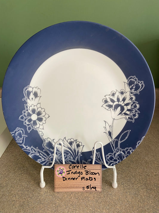 CORELLE INDIGO BLOOM DINNER PLATE