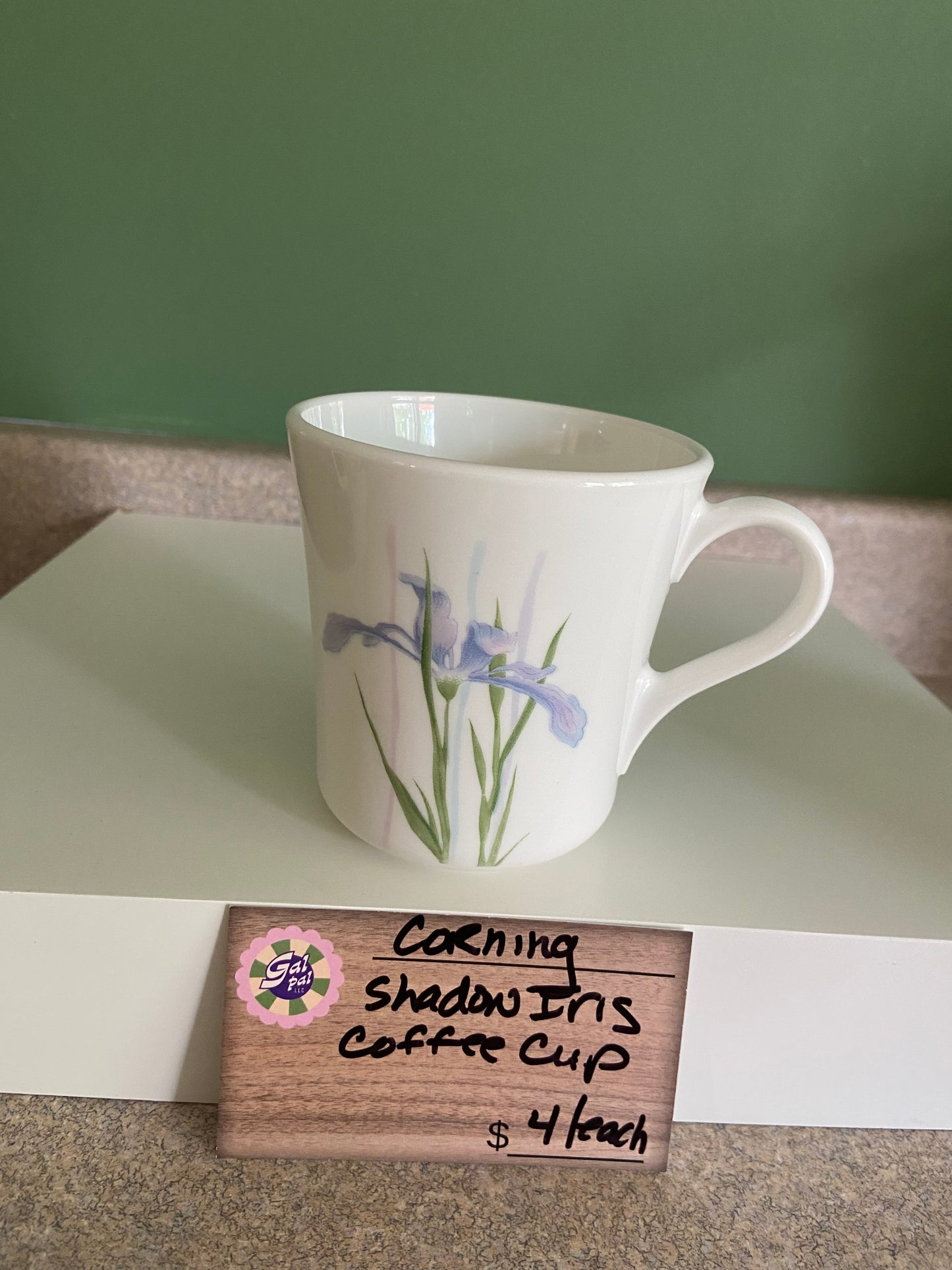 CORNING SHADOW IRIS COFFEE CUP