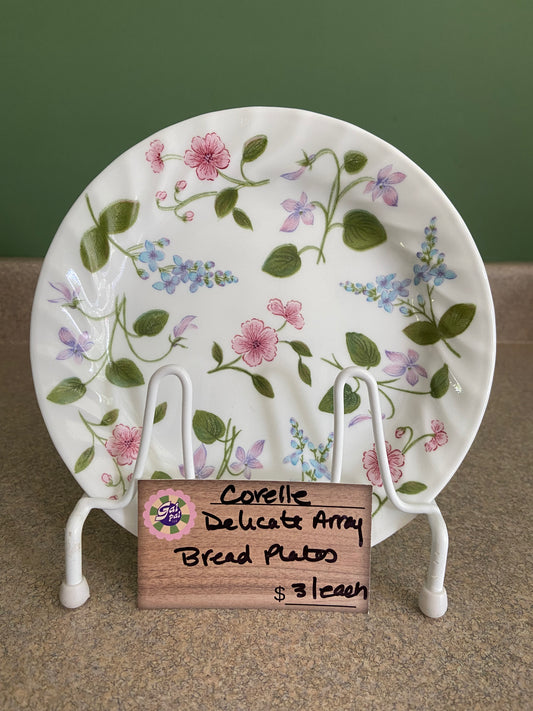 CORELLE DELICATE ARRAY BREAD PLATES