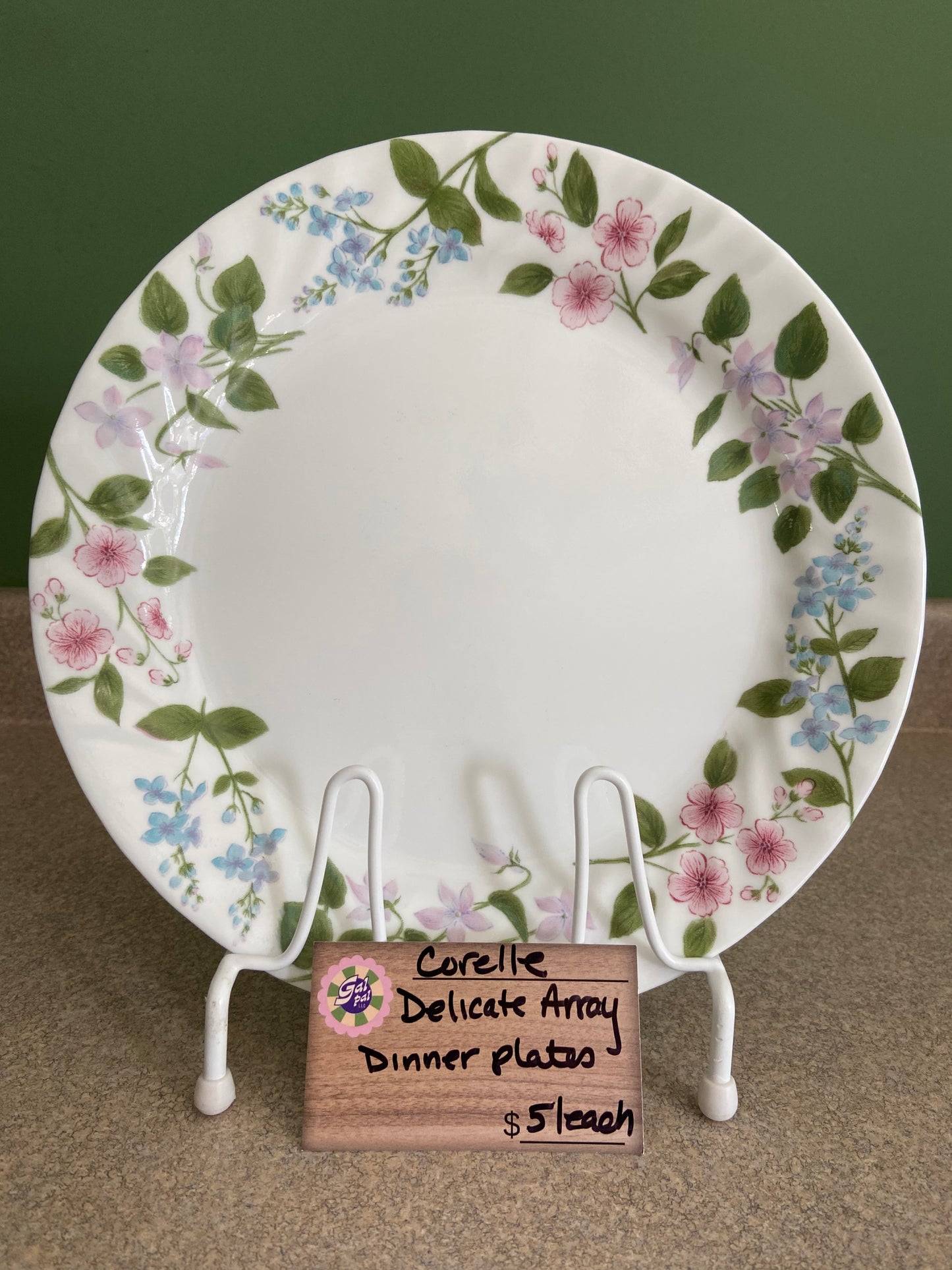 CORELLE DELICATE ARRAY DINNER PLATES