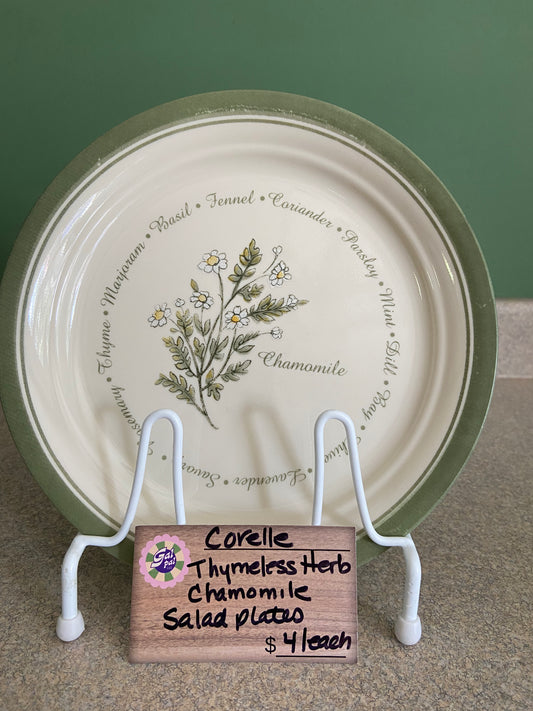 CORELLE THYMELESS HERB CHAMOMILE SALAD PLATES
