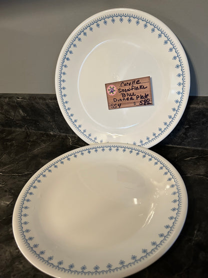 CORELLE SNOWFLAKE BLUE DINNER PLATE