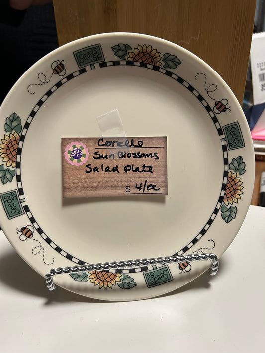 CORELLE SUN BLOSSOMS SALAD PLATE