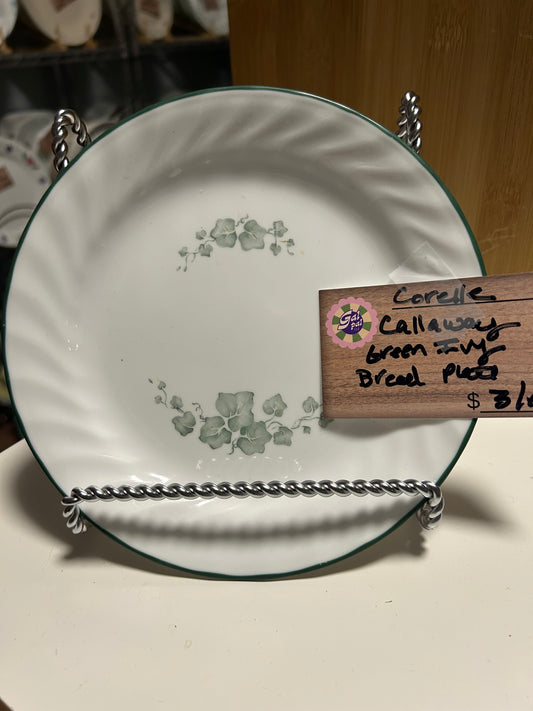 CORELLE CALLAWAY GREEN IVY BREAD PLATE